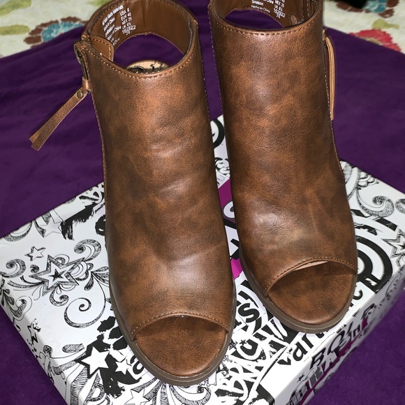 PAYLESS RASCALL SHOES - Picture 1 of 7